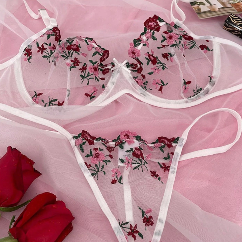 ‘Katie’ Floral Embroidery Lace 2 piece Lingerie set