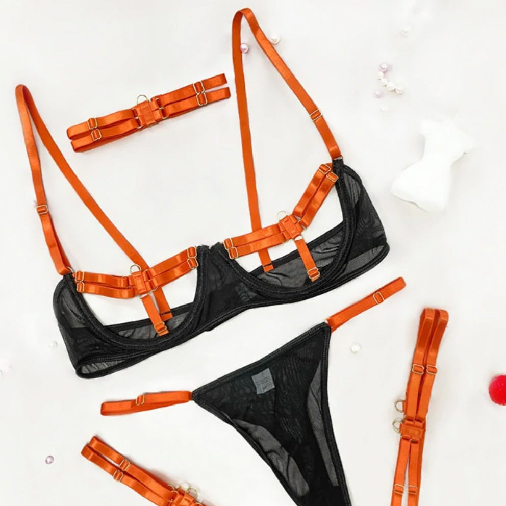 ‘Georgia’ Hollow Cut out 4-Piece lingerie set