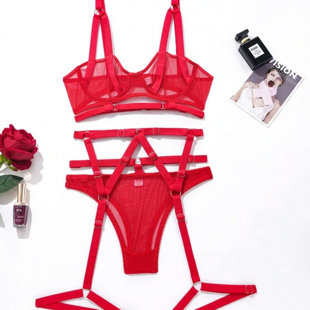 ‘Josie’ Bandage Transparent bandage 3 Piece lingerie set