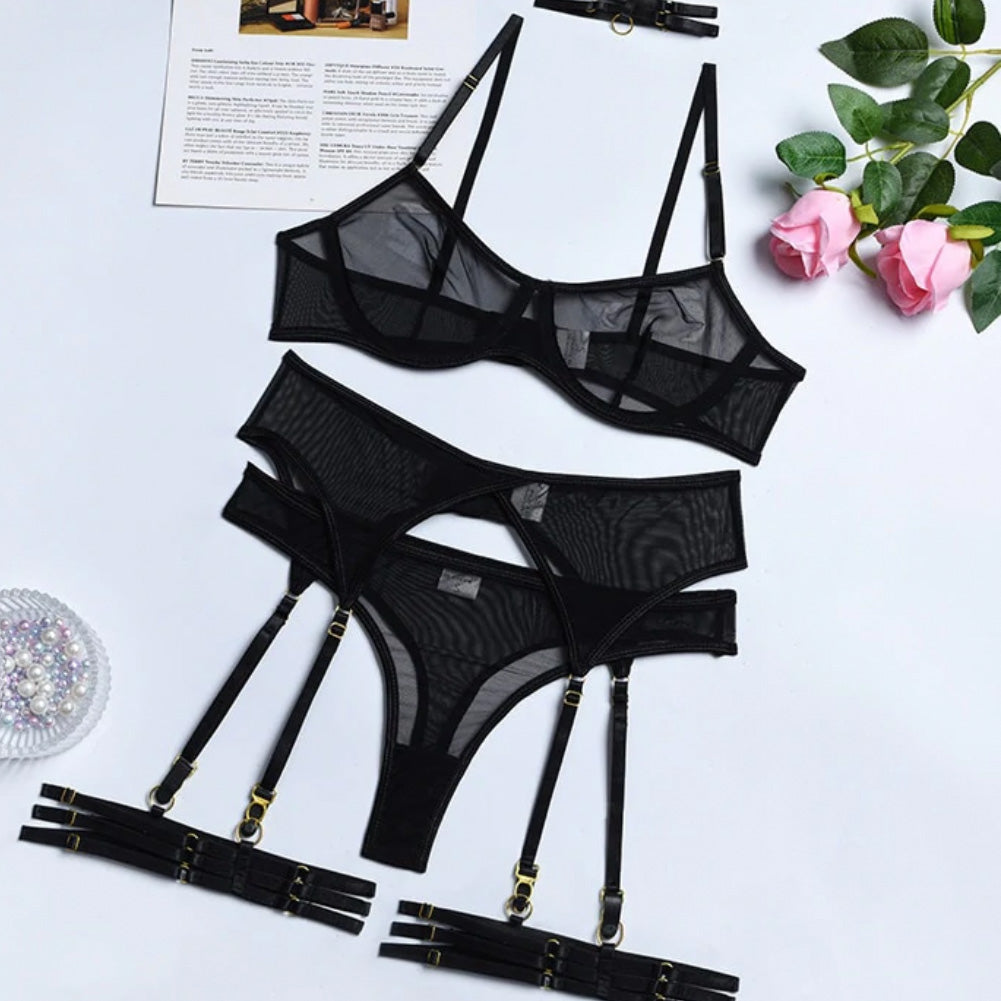 ‘Eva’ Transparent 4 piece lingerie set