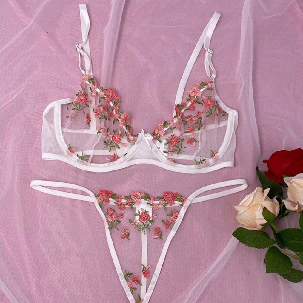 ‘Katie’ Floral Embroidery Lace 2 piece Lingerie set