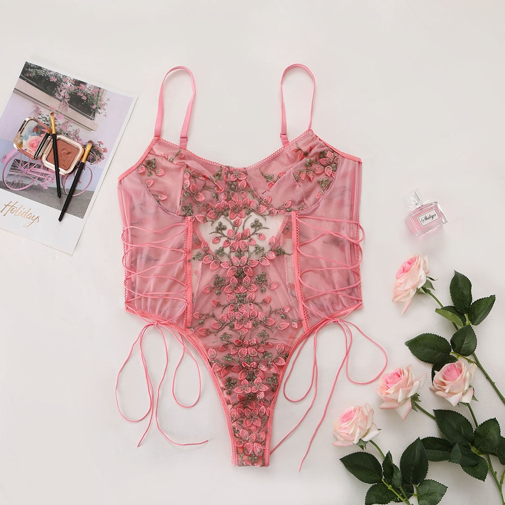 ‘Vicky’ Floral transparent Embroidery Bodysuit