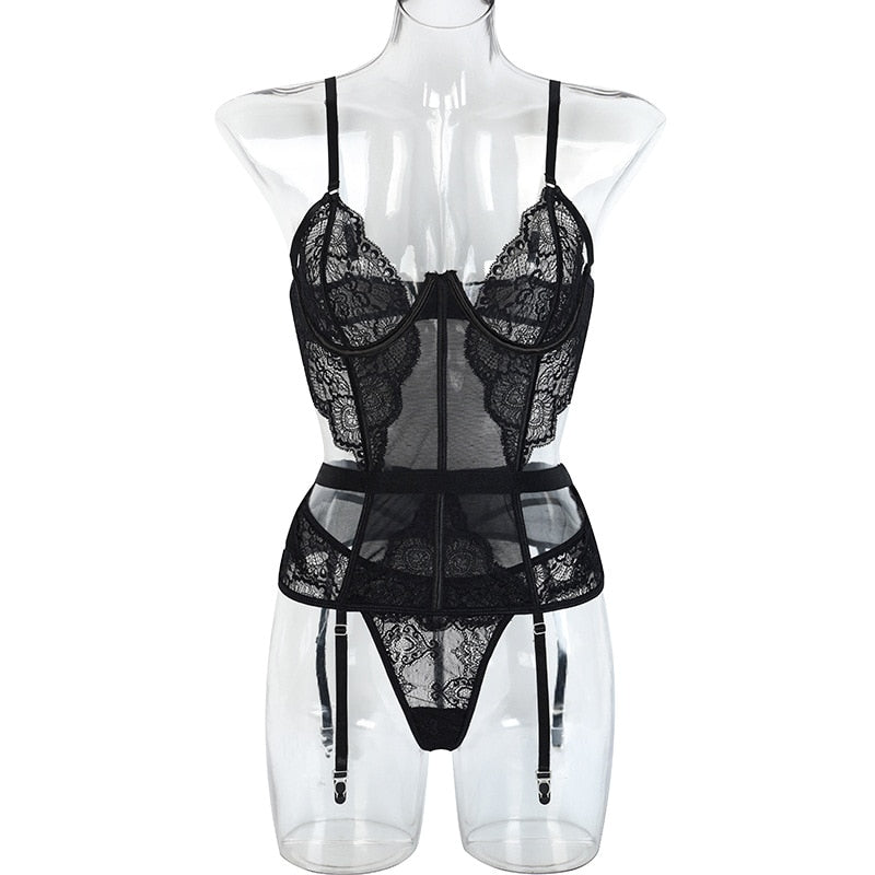 ‘Sarah’ Black Lace lingerie set