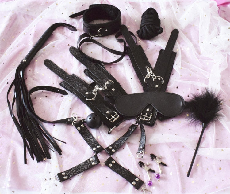 7 and 10 piece bondage sets BDSM