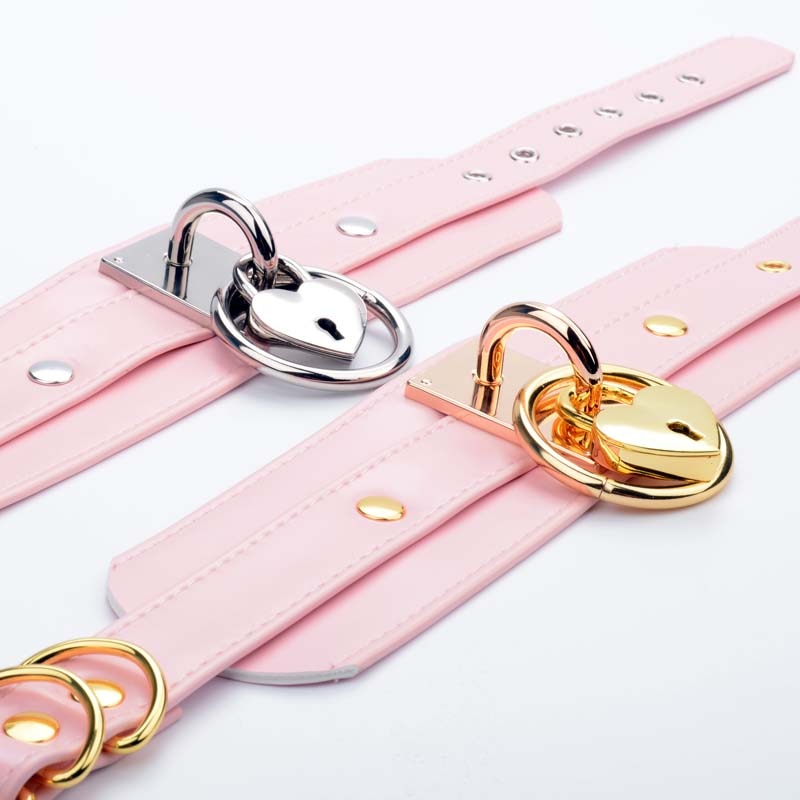 Pink Chunky lockable Choker BDSM