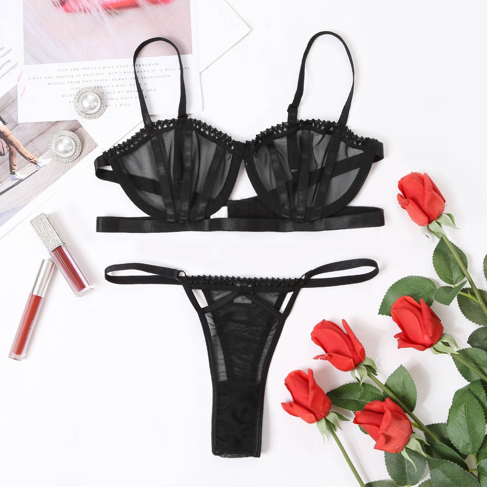 ‘Jamie’ Black mesh 2 piece lingerie set