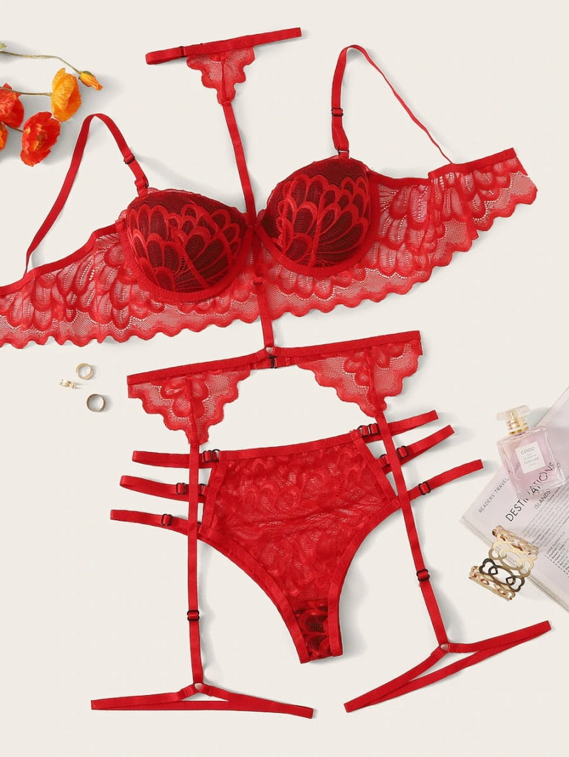 ‘Tiffany’ Embroidery 3 piece lingerie Set