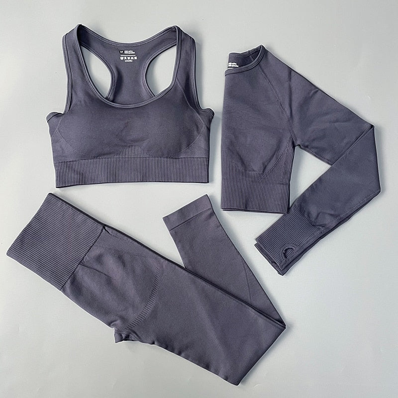 ‘Crystal’ 3 piece Seamless Yoga Set with sports bra, long top and leggings